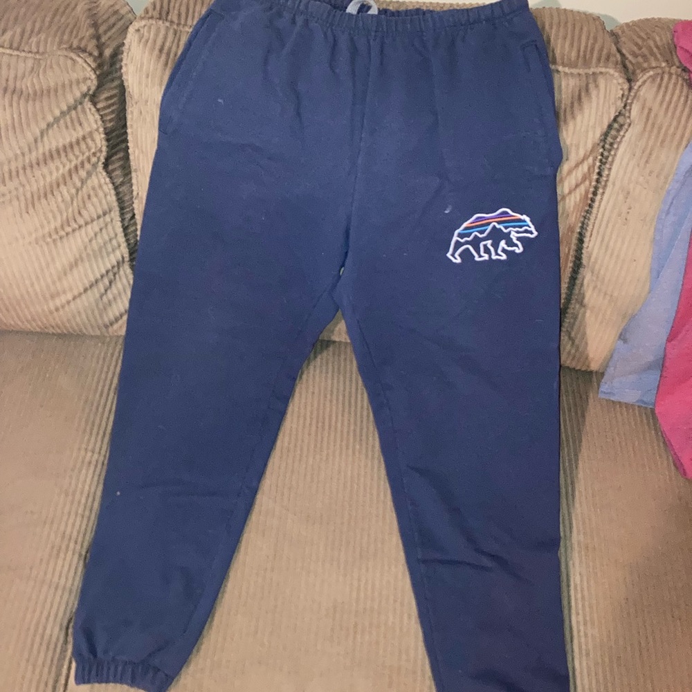 Mens Patagonia Uprisal sweatpants, Size- Medium, lightly worn.